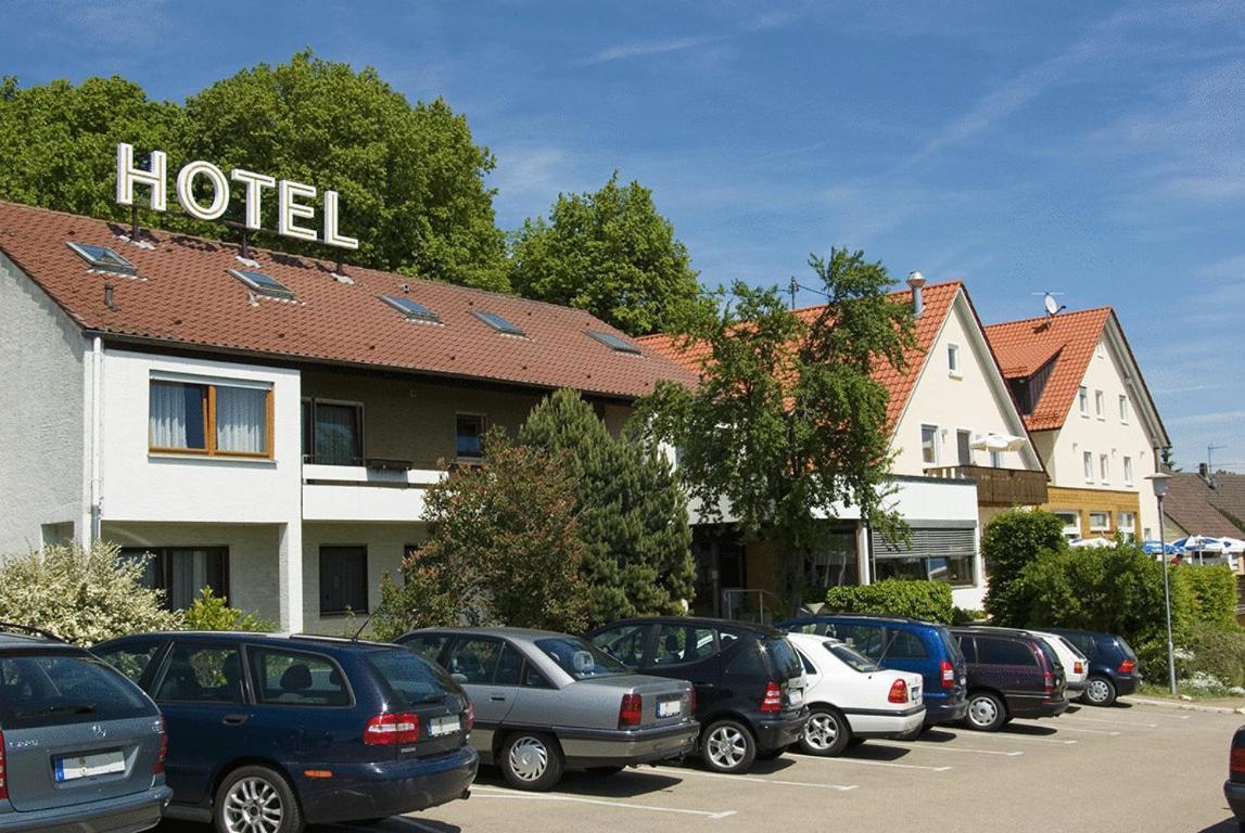 Landhotel Gasthof Am Berg Dornstadt Exterior photo